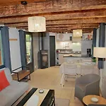 Prázdninový dům Atypique Au Bord De L'eau Metairies-Saint-Quirin