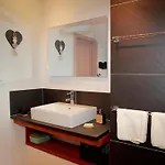 Prázdninový dům Atypique Au Bord De L'eau Metairies-Saint-Quirin