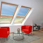 Prázdninový dům Atypique Au Bord De L'eau