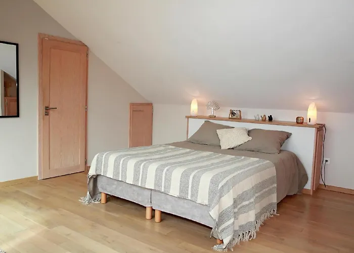 Atypique Au Bord De L'eau Ferienhaus Metairies-Saint-Quirin