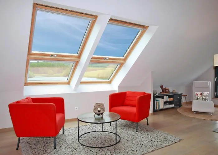 Ferienhaus Atypique Au Bord De L'eau